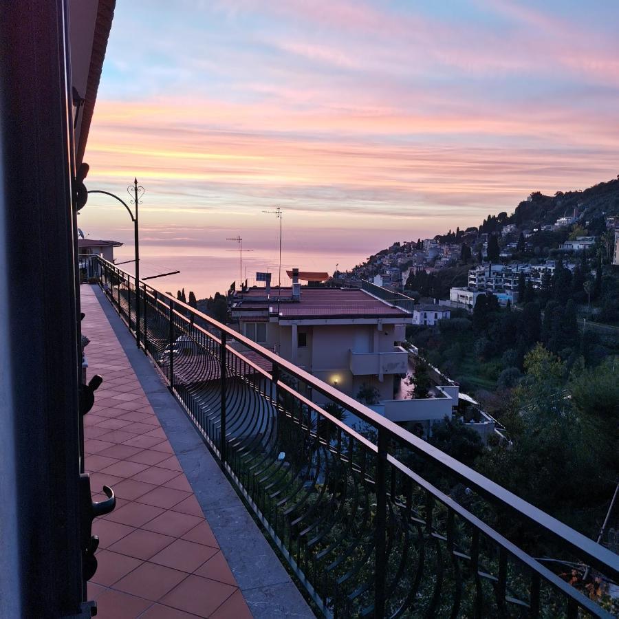 La Perla Lejlighed Taormina Eksteriør billede